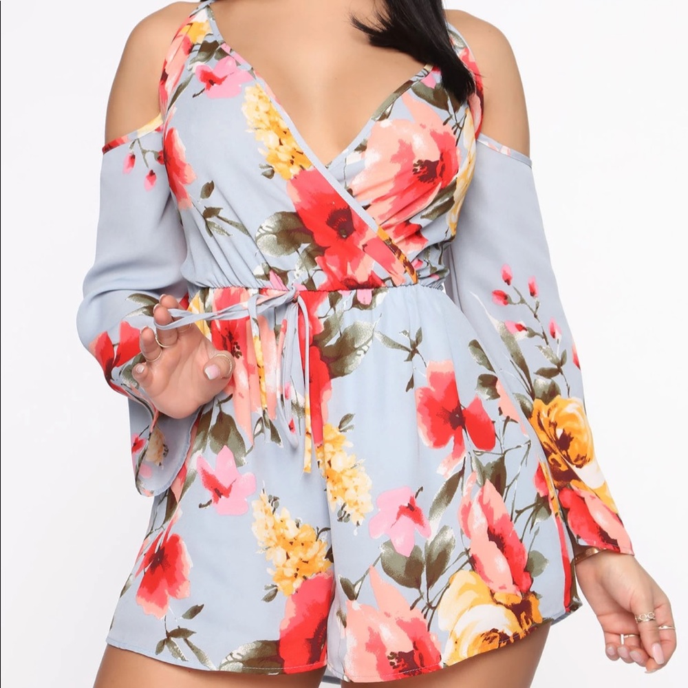 NWT floral romper